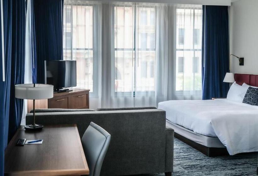 בית מלון כפרי Blutique, Akron, A Tribute Portfolio