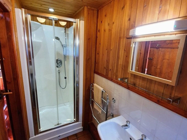 فندق Douneknoydart