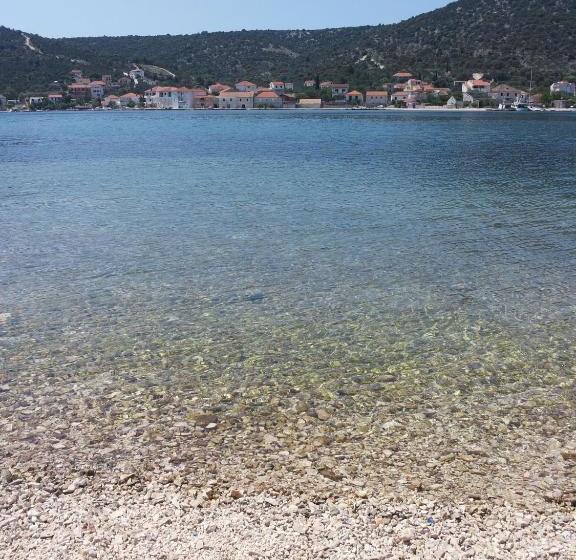 Holiday House Mastrinka