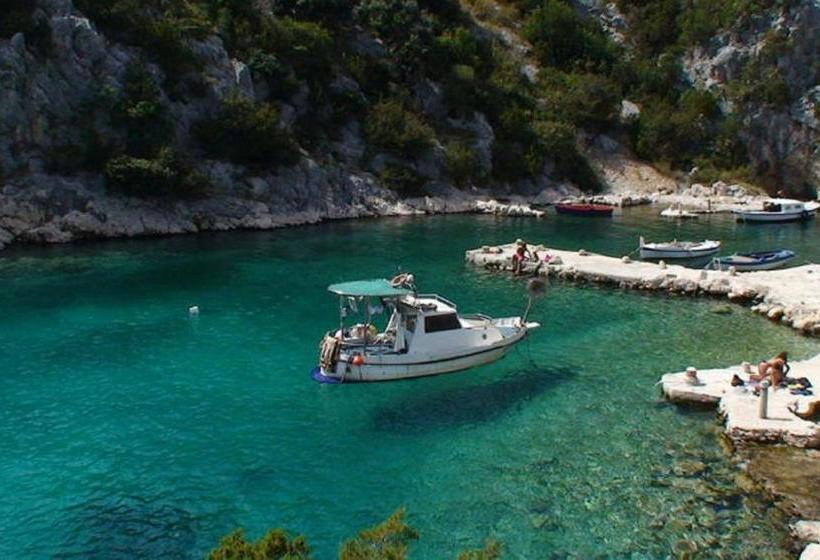 Holiday House Mastrinka