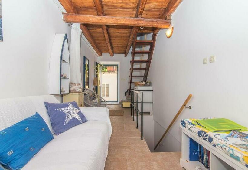 House Cozy House Sara