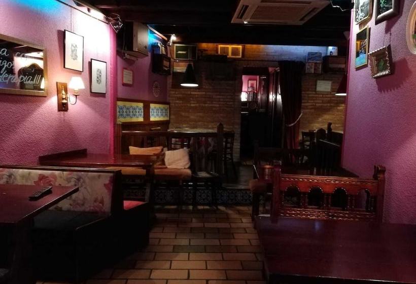 La Pensión De L Arcada