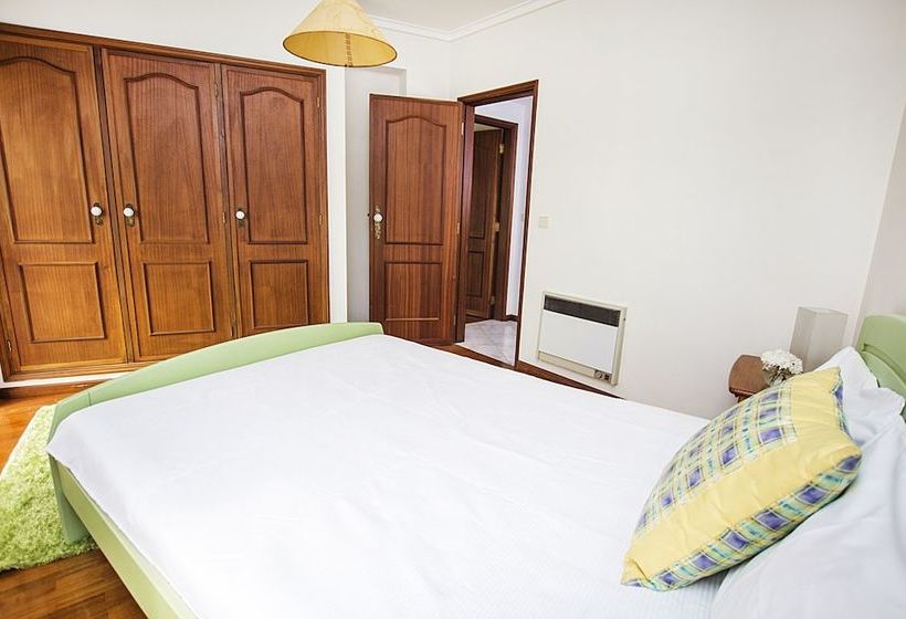 Lighthouse North Villa   Praia Da Barra