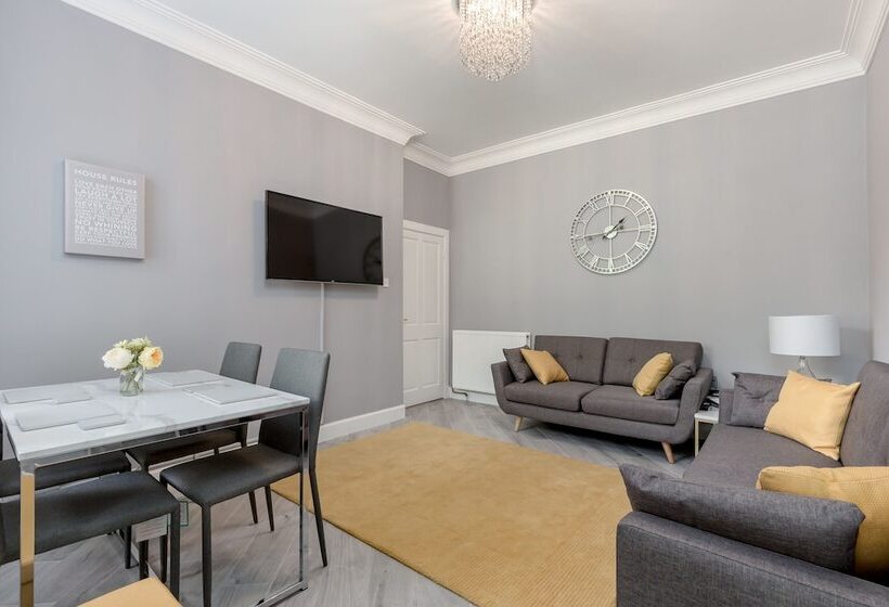 No 46   By Staydunfermline