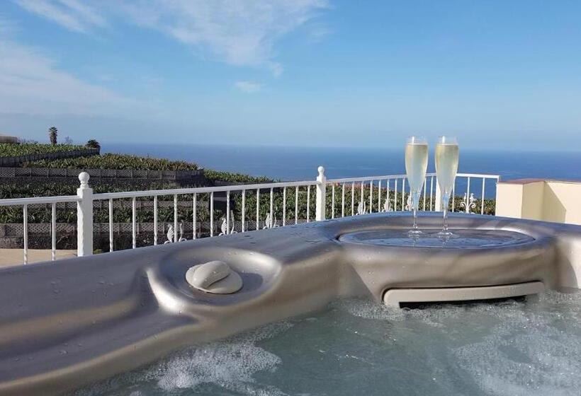 Пансион Casa Mariposa Guesthouse Adults Only