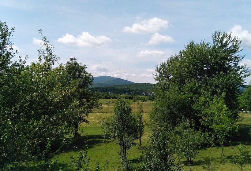 פנסיון Guest House First Stop