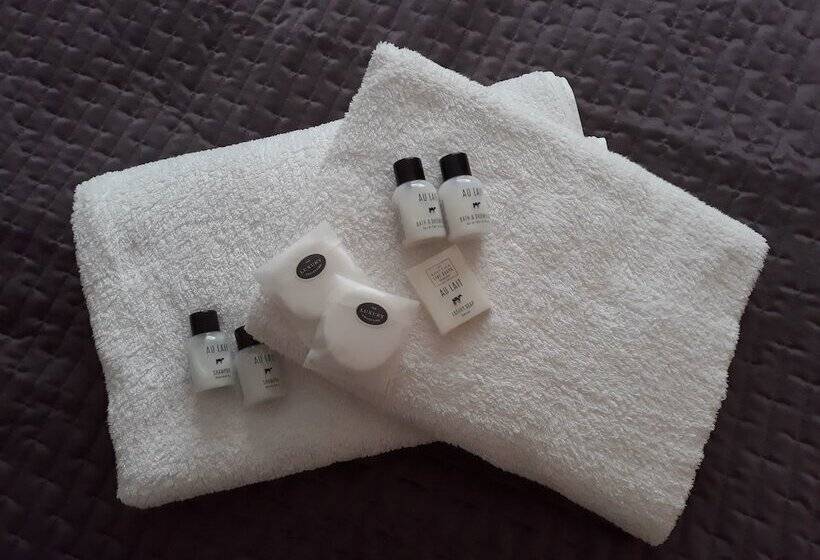 ペンション Homestay Oakridge Crescent