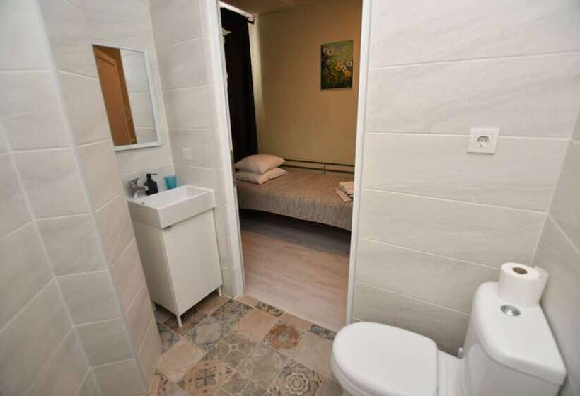 پانسیون Hostal 7a