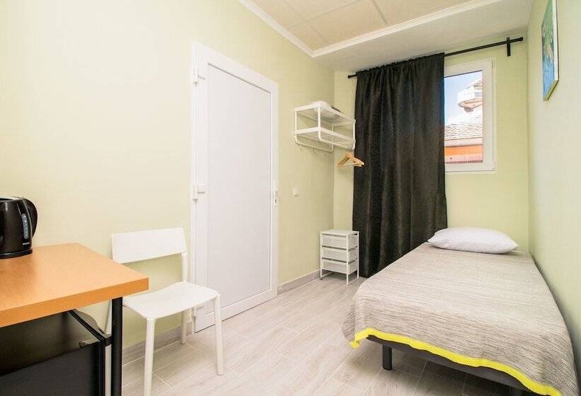 پانسیون Hostal 7a