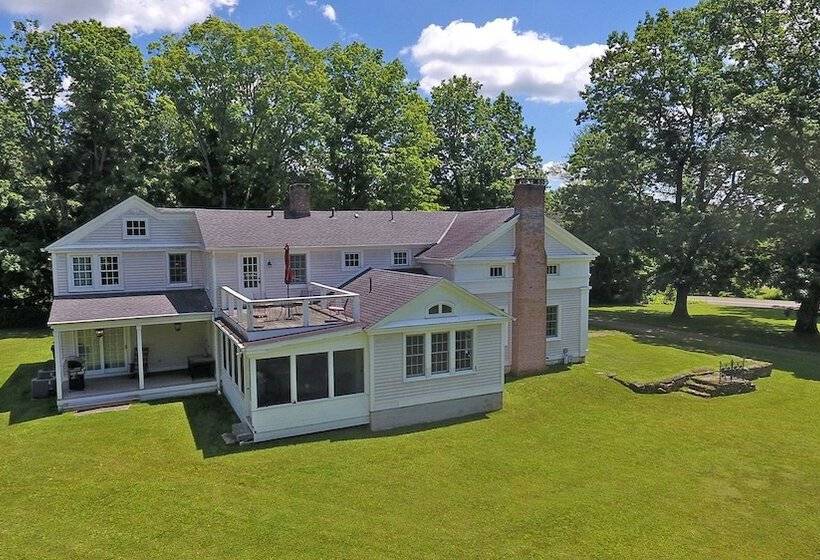 پانسیون Jacob S Tanglewood Ranch