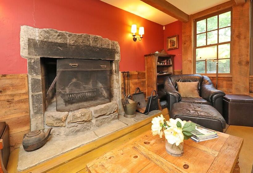 پانسیون Jacob S Tanglewood Ranch