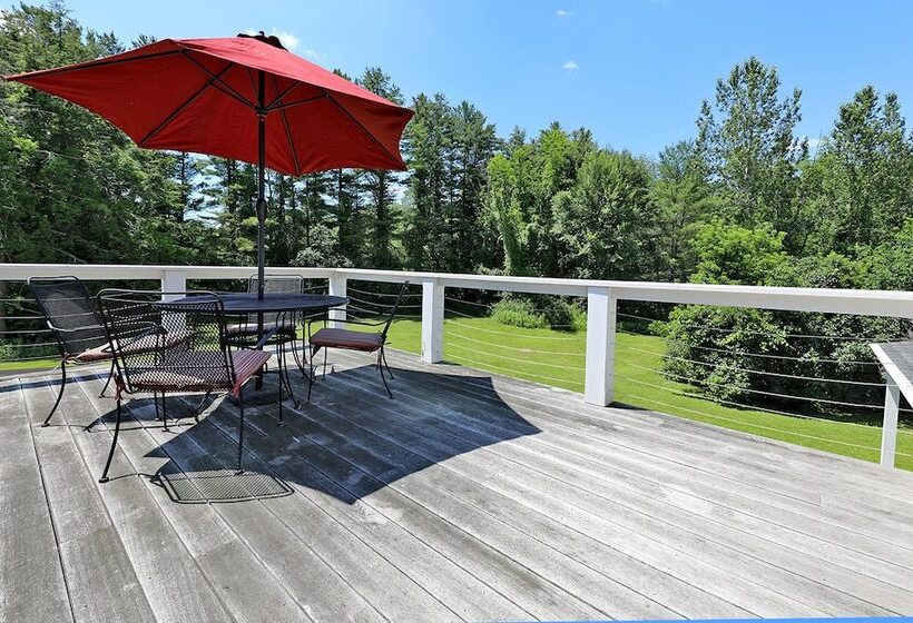 پانسیون Jacob S Tanglewood Ranch