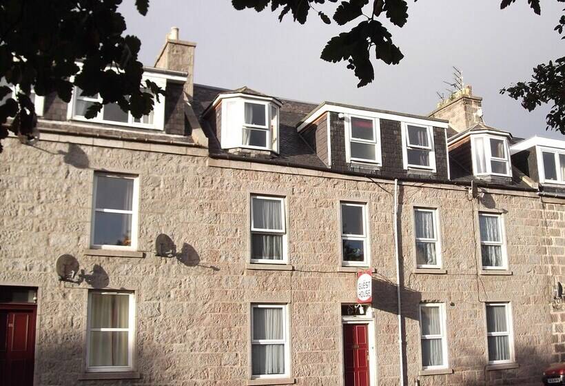 ペンション Jasmine Central Guest House