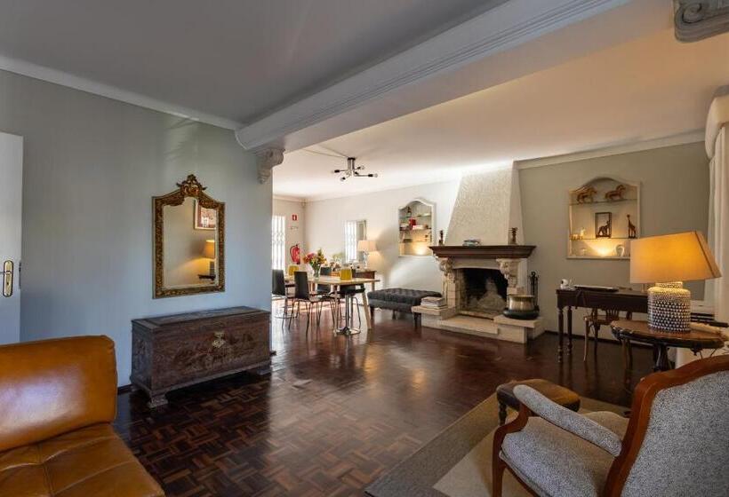 پانسیون Màhouse Guesthouse