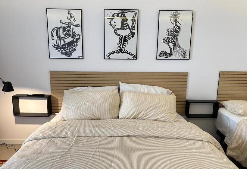 پانسیون Màhouse Guesthouse