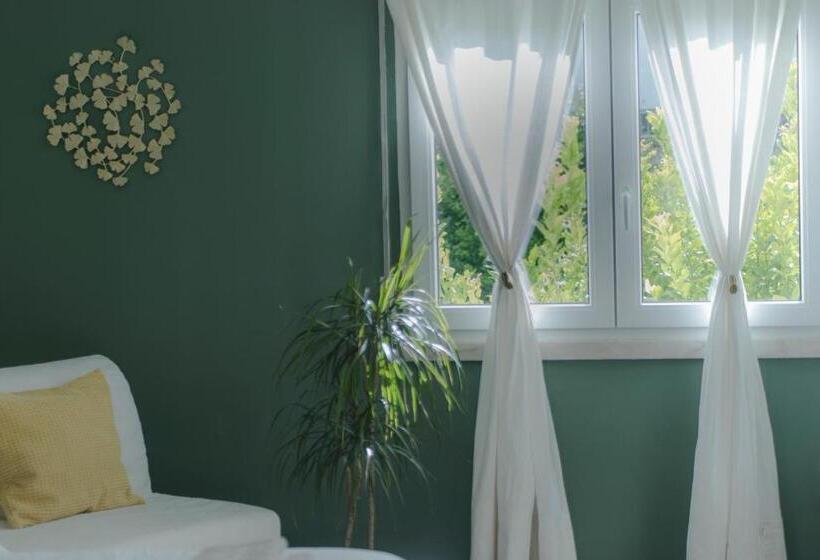 پانسیون Màhouse Guesthouse