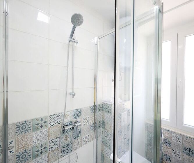 膳宿费 Pyrotima Apartments