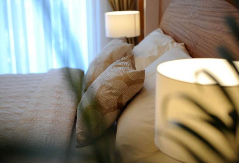 펜션 Silver & Gold Luxury Rooms