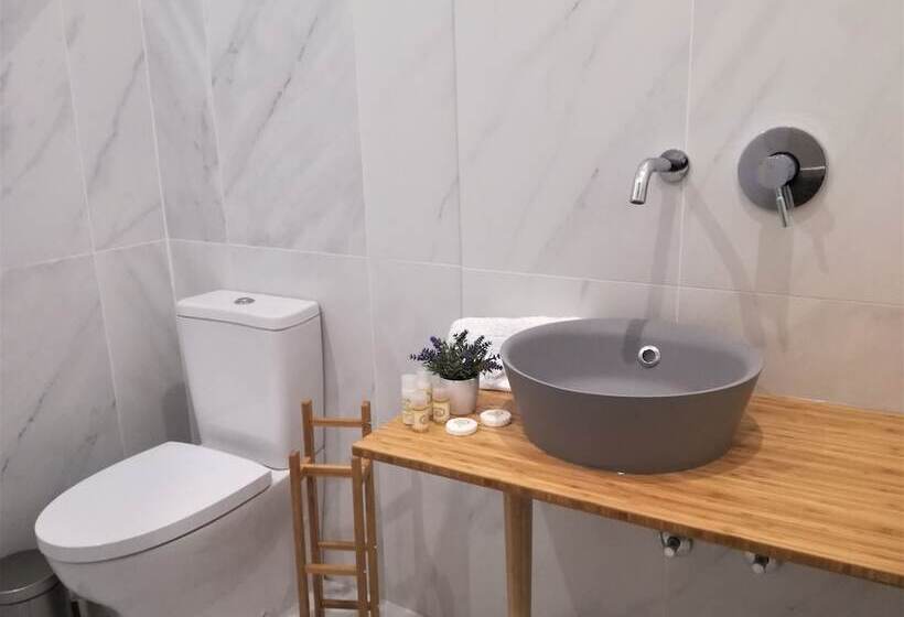 펜션 Temple Suites Guesthouse