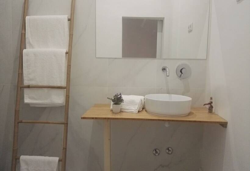 펜션 Temple Suites Guesthouse