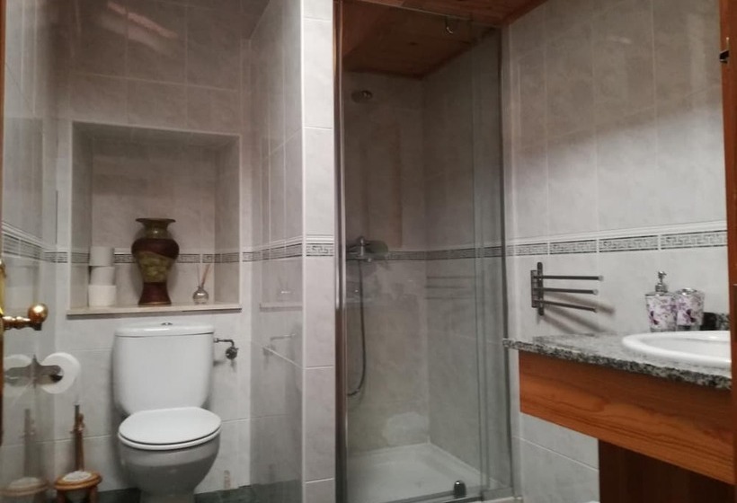 פנסיון Villa Castellanos