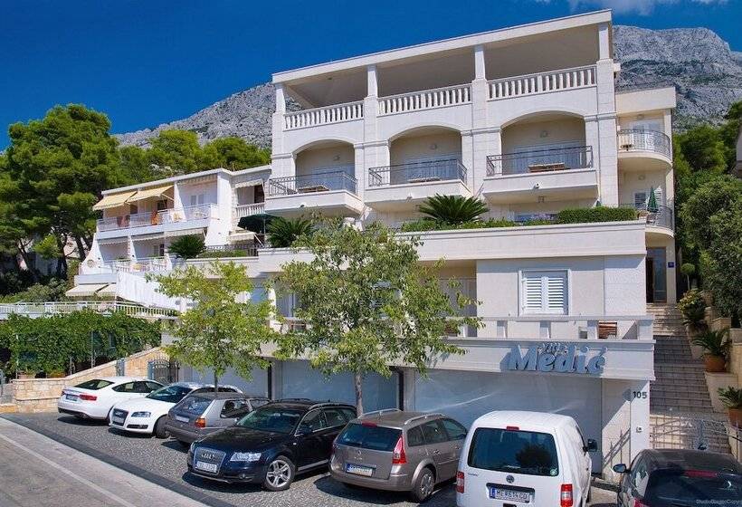 بنسيون Villa Medic