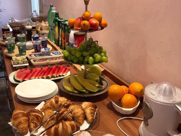 بنسيون Villa Medic