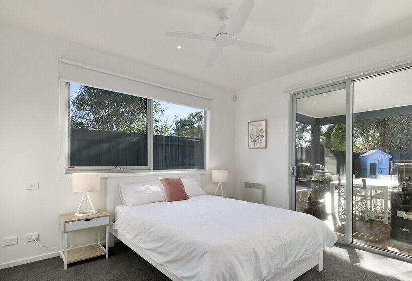 Pukeko Beach House