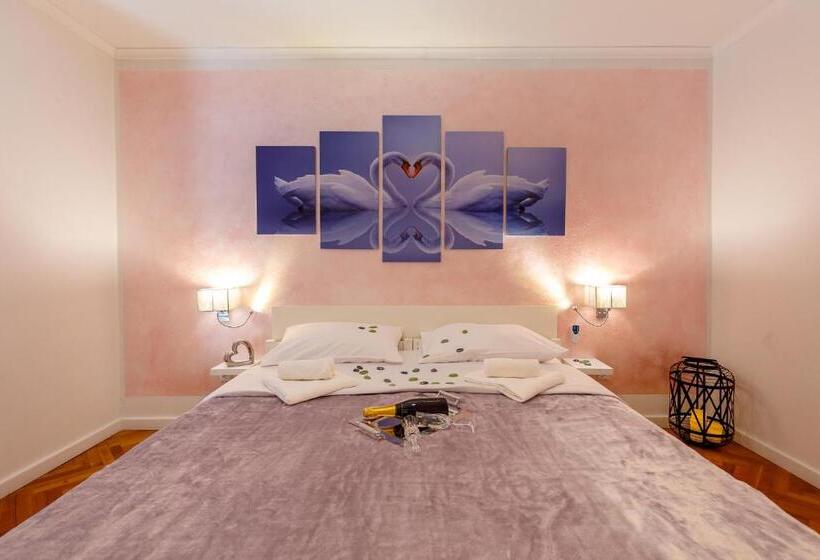 Skyscraper Apartment