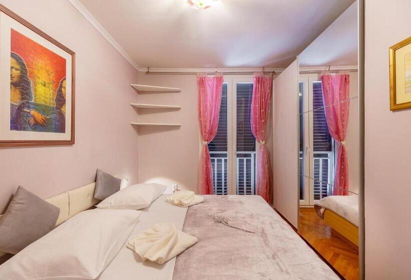 Skyscraper Apartment