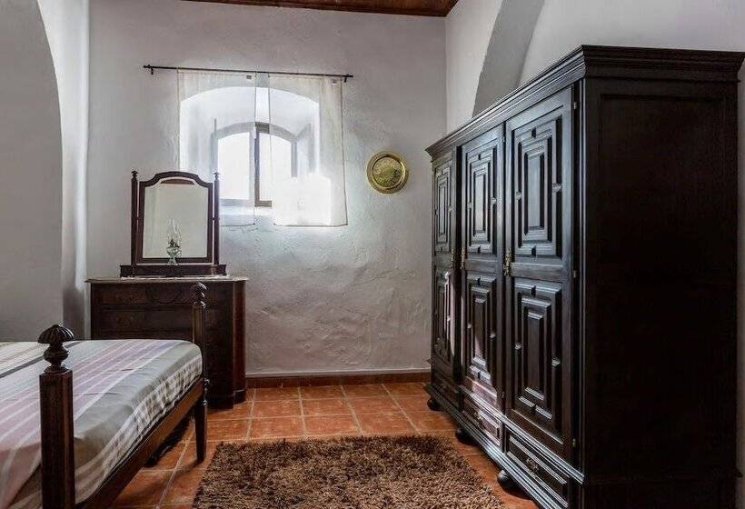 Solar Da Rosa Rc E Solar Da Tirosa 1º Andar