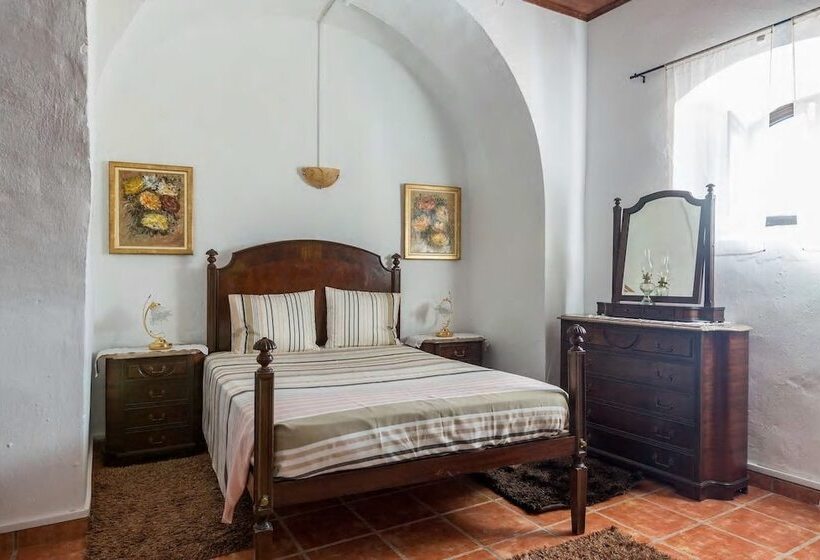 Solar Da Rosa Rc E Solar Da Tirosa 1º Andar