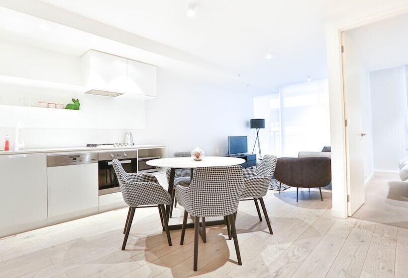 South Yarra Claremont Apartment