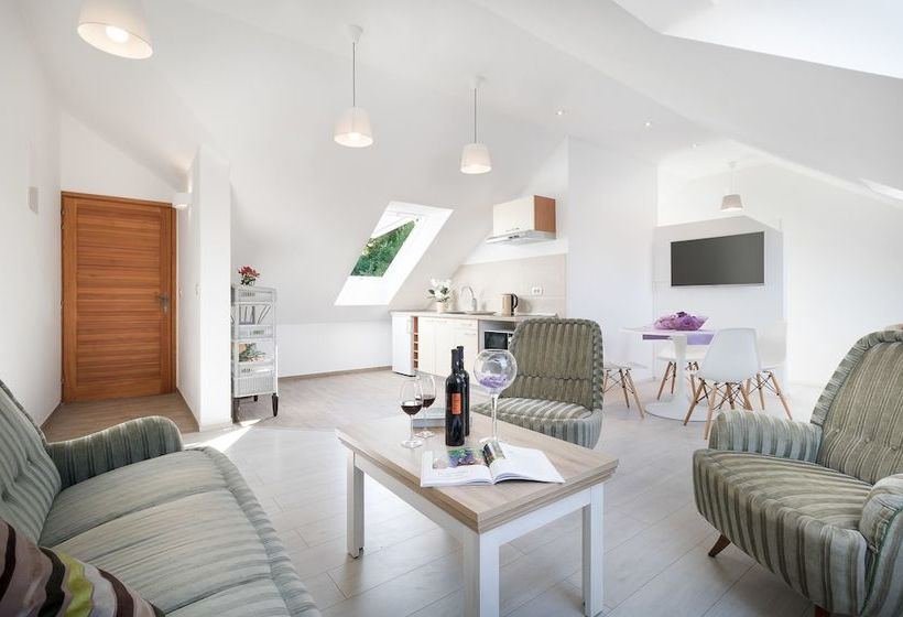 St. Lucia S Apartment