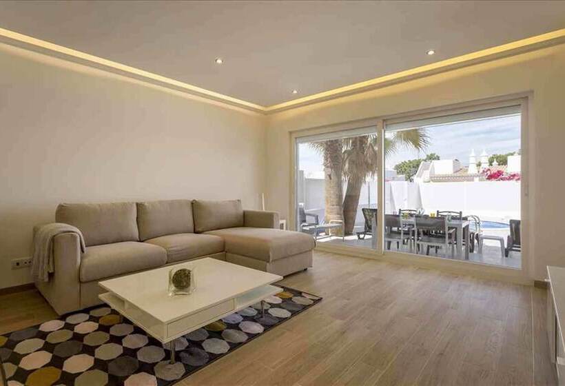 Vicky Rae Beach House