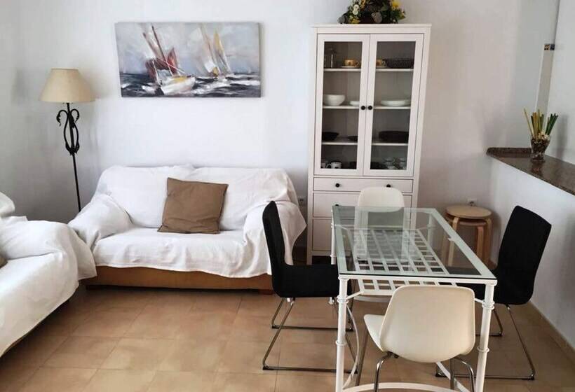 107418   Apartment In Zahara
