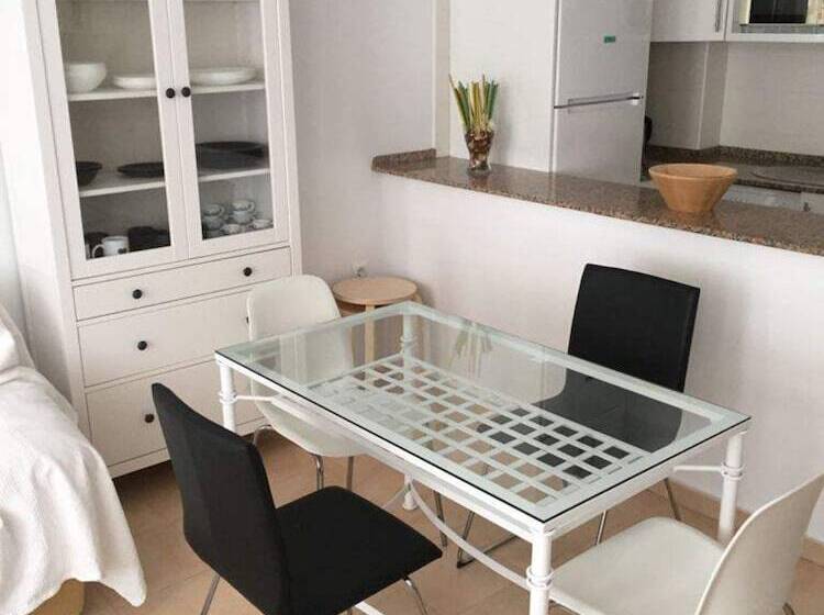 107418   Apartment In Zahara