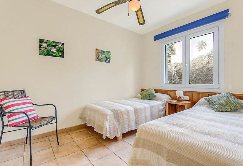 107494   Villa In Binisafuller