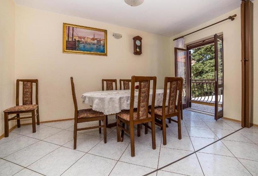 Apartments And Rooms Drpić