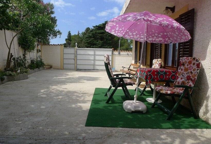 Apartment In Premantura With Garage Near Kamenjak