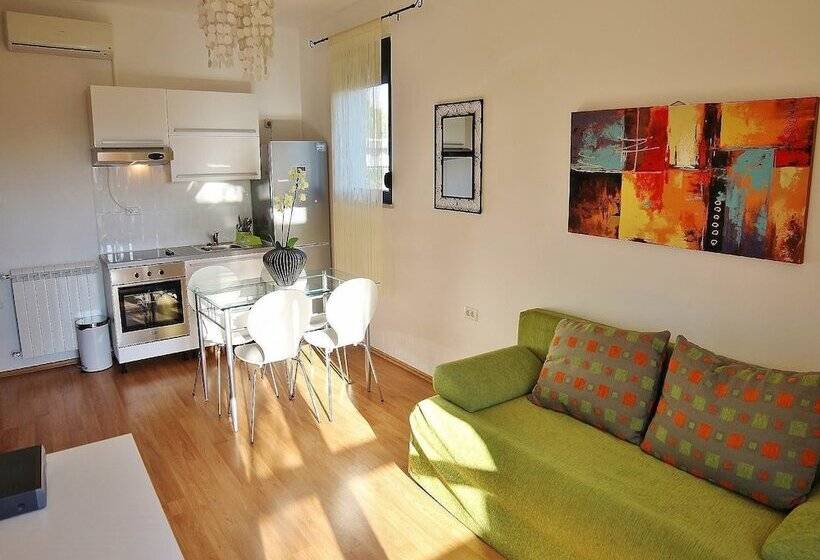 Apartment Karlo & Jakov