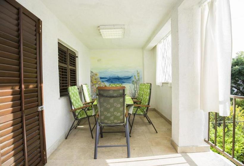 Apartment Laurus / Two Bedrooms A1