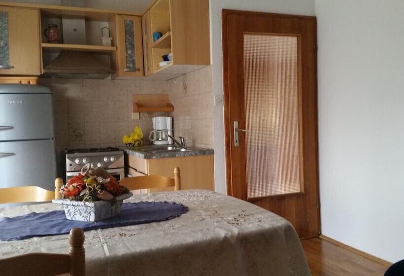 Apartment Sabina & Grapes