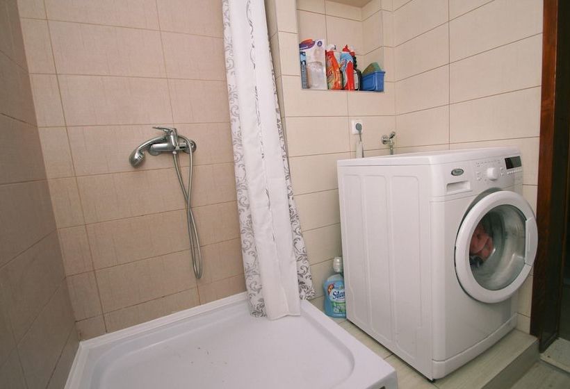 Apartment Vlado Next To The Beach