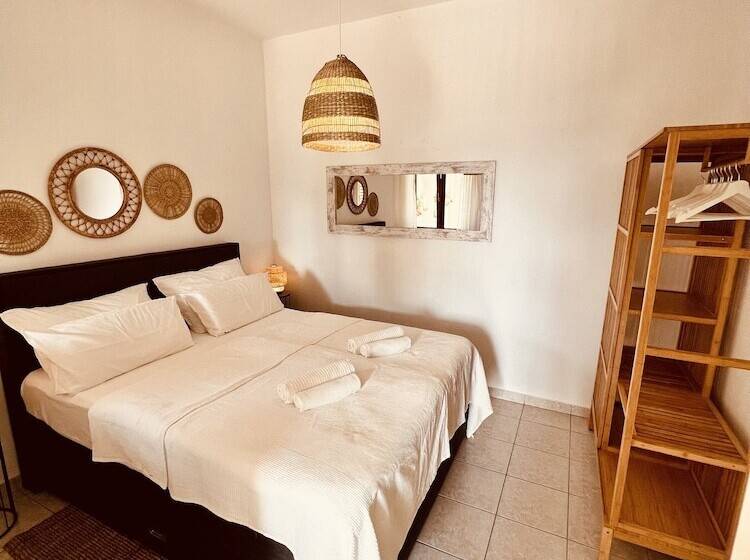 Apartment Wood Street And India