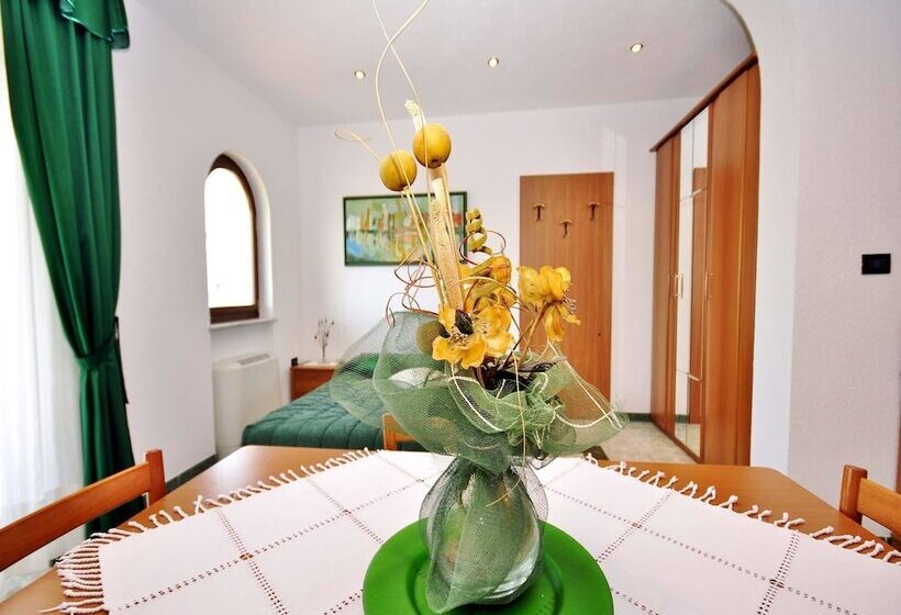 Apartments Alenka Rovinj