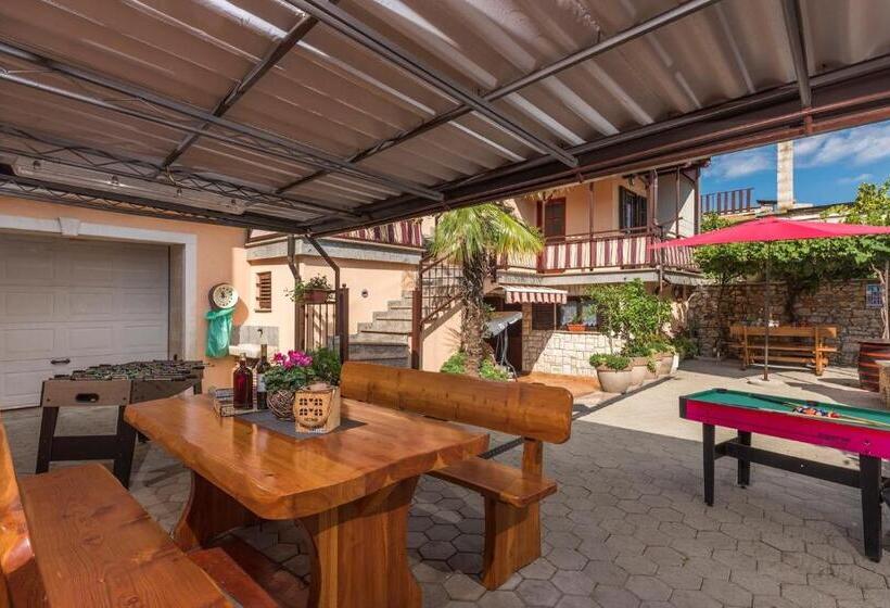 Apartments Ana Vodnjan