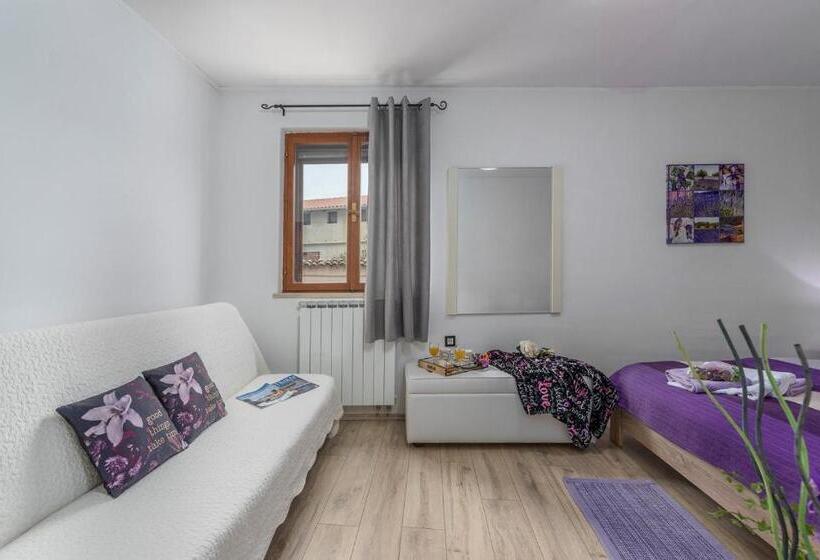 Apartments Ana Vodnjan