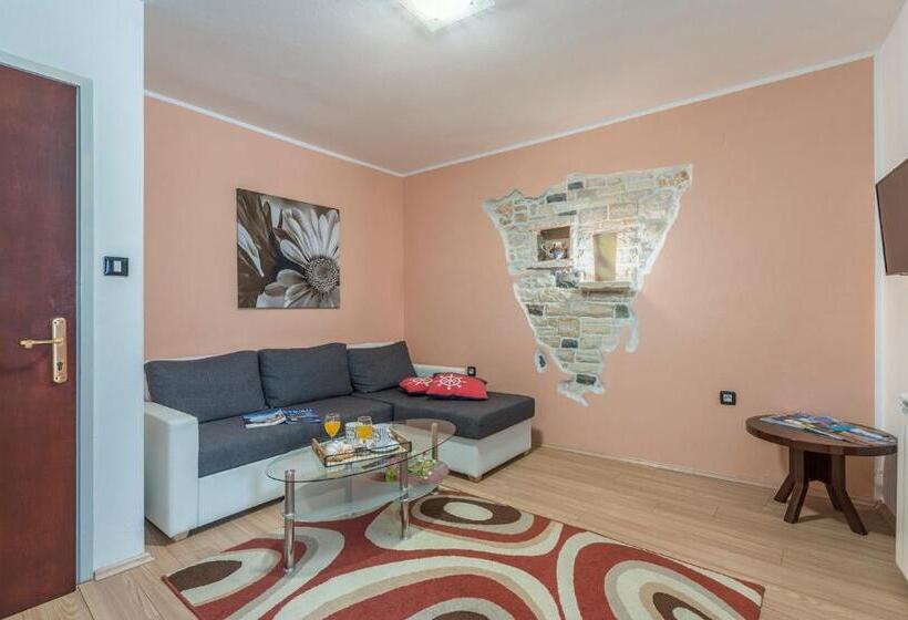 Apartments Ana Vodnjan