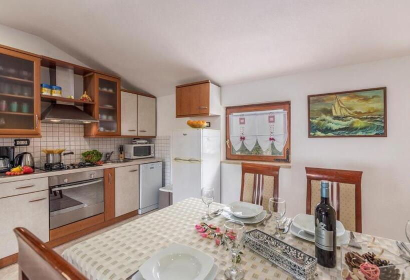 Apartments Ana Vodnjan